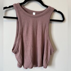 Lululemon BNWOT cropped tank